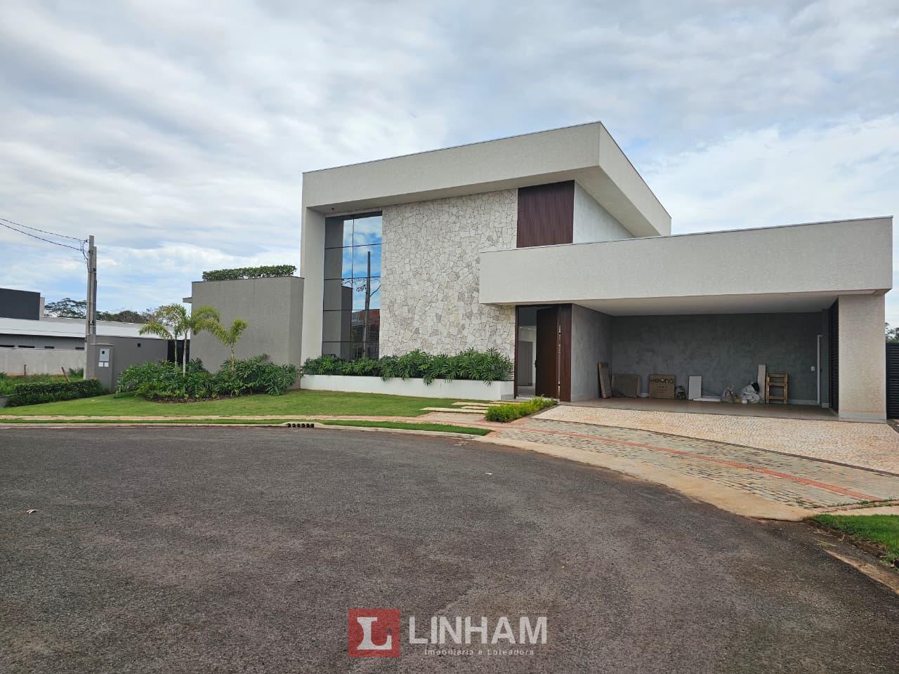 BEL?SSIMA CASA COM 3 PAVIMENTOS EM CONDOMINIO FECHADO- 3 SUITE...