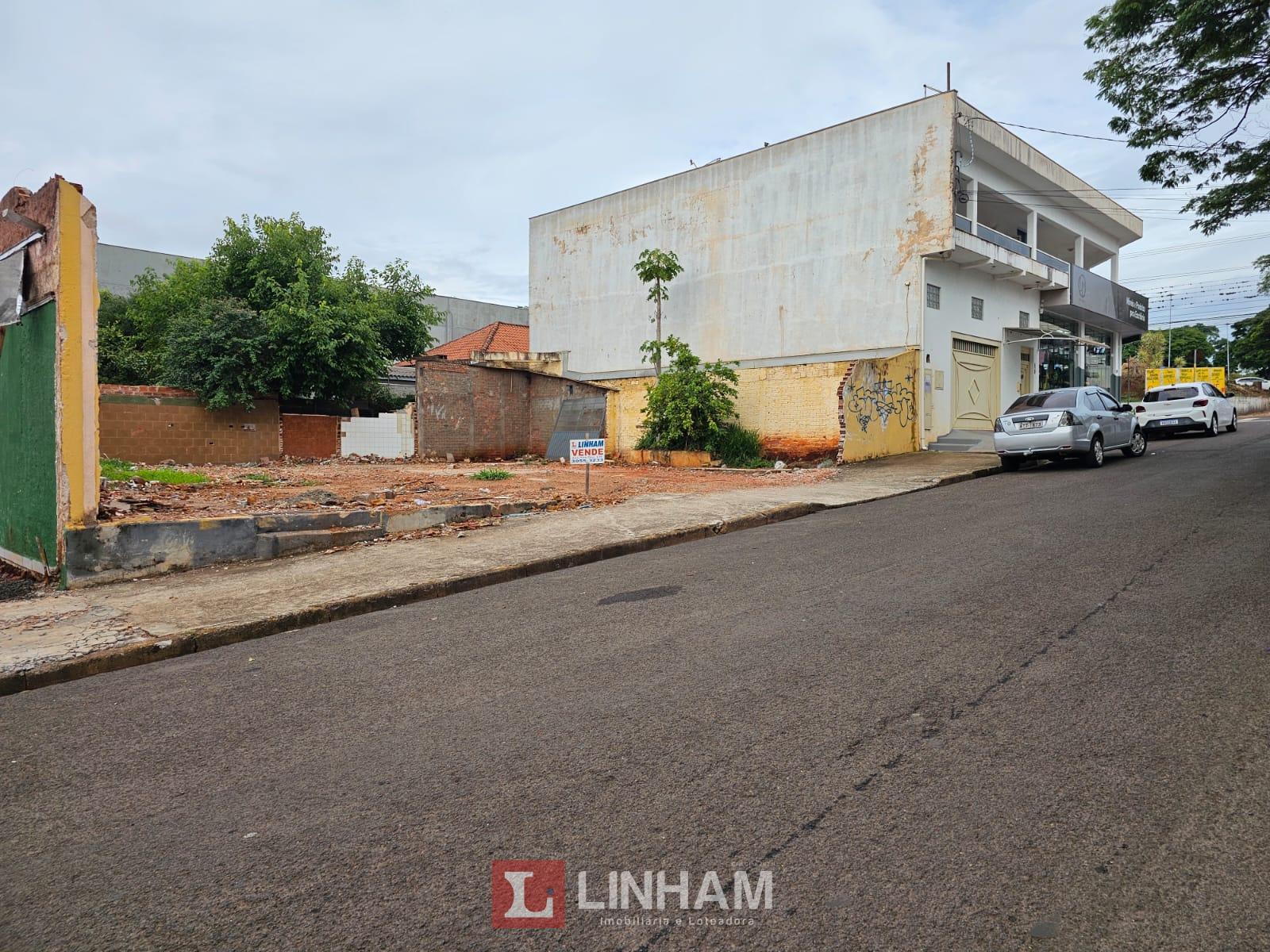 TERRENO COM 17,50 METROS DE FRENTE ? VENDA NA REGI?O CENTRAL D...