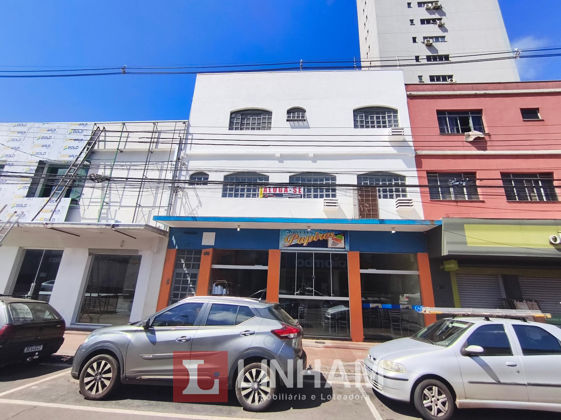 Sala comercial disponível para locação no Centro de Arapongas.