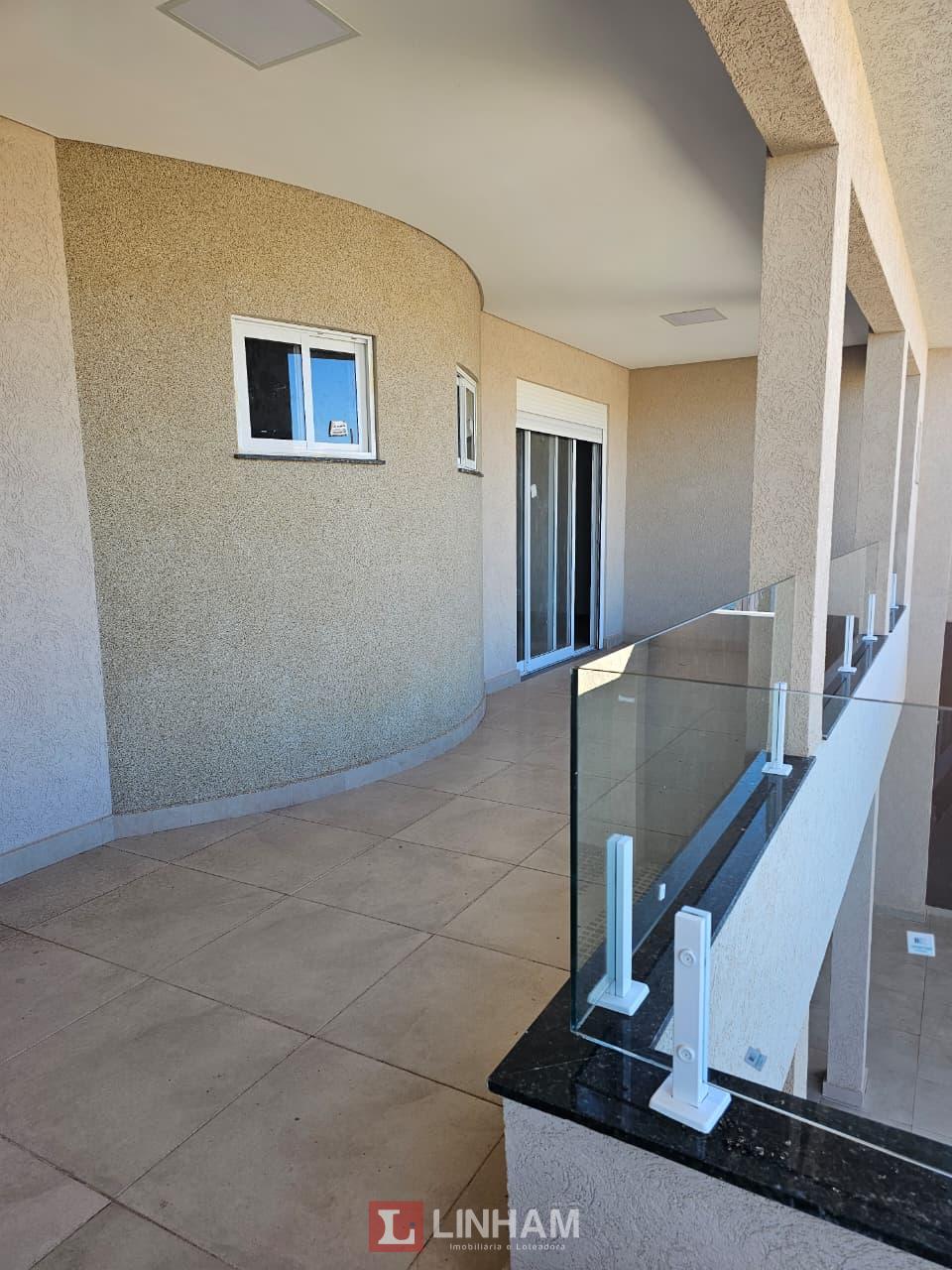 SOBRADO COM 1 SUITE MASTER COM CLOSET E BANHEIRA   1 QUARTO   ...