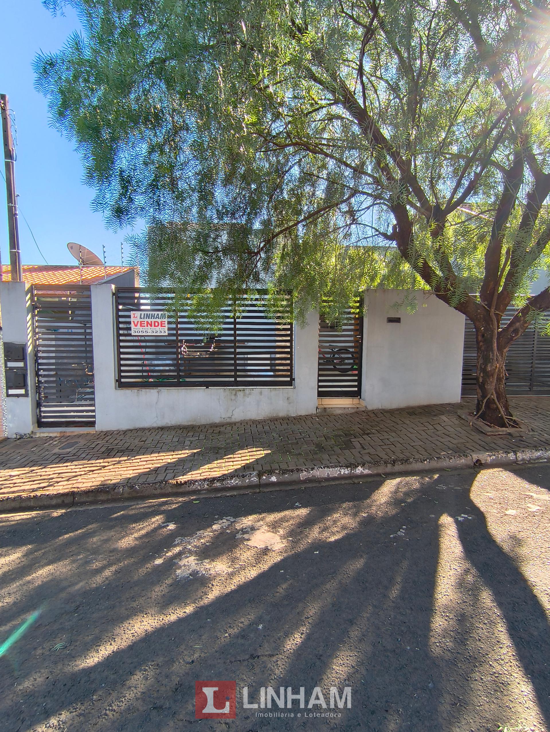 2 CASAS NO MESMO TERRENO À VENDA NO JARDIM NOVO HORIZONTE