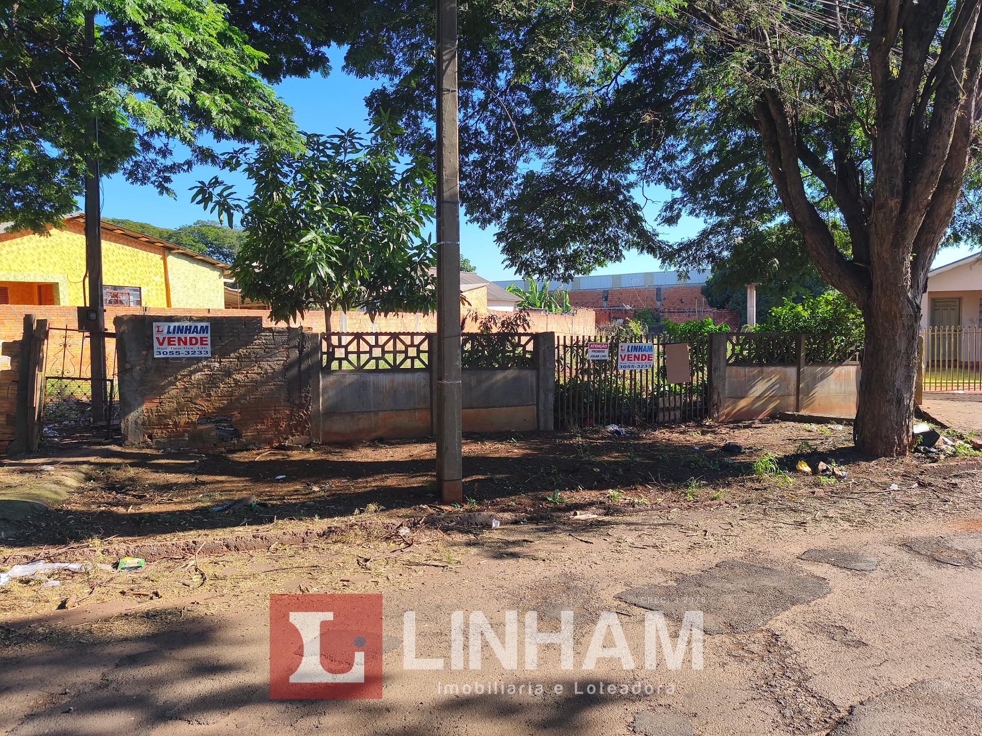 TERERNO COMERCIAL OU RESIDENCIAL À VENDA NA VILA TRIÂNGULO A P...