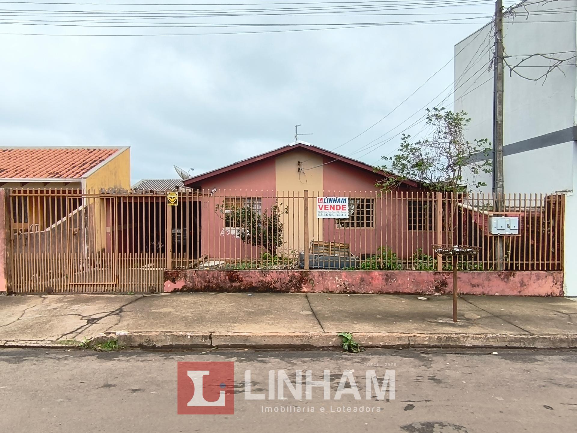 IMÓVEL À VENDA NO CONJUNTO FLAMINGOS COM 2 CASAS NA PRIMEIRA RUA