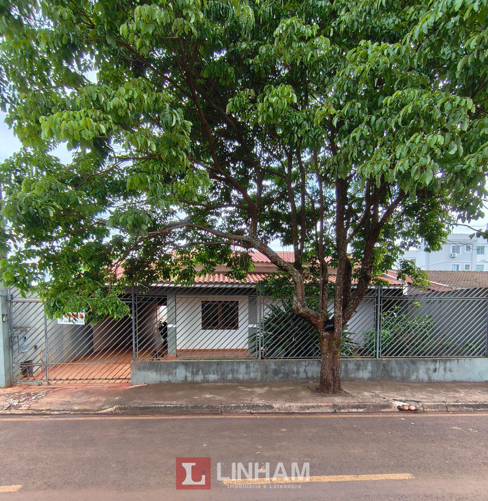CASA À VENDA NO JARDIM PERDIGÃO DIVISA COM O JARDIM PRIMAVERA