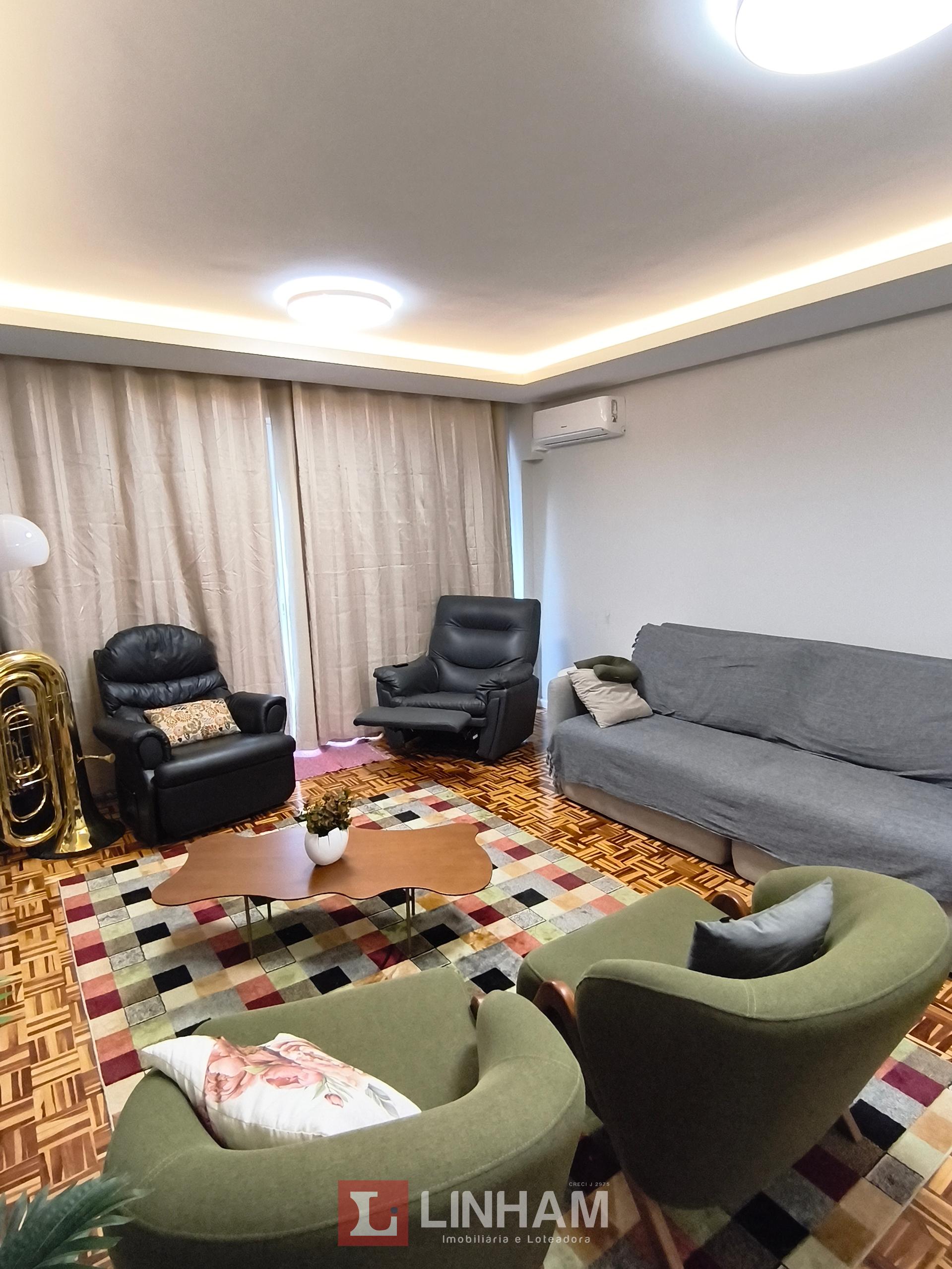 APARTAMENTO RECÉM REFORMADO À VENDA NA AVENIDA ARAPONGAS