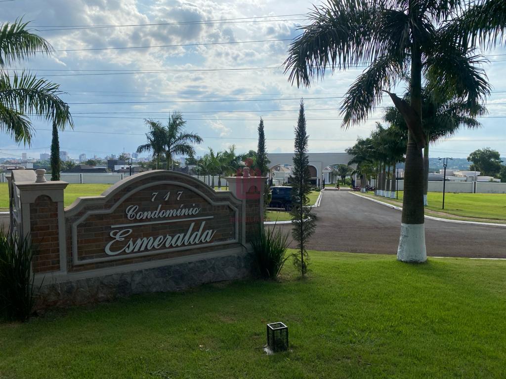 CONDOMÍNIO ESMERALDA - TERRENO