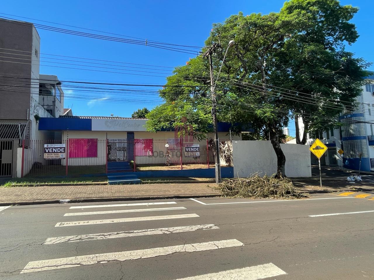 IMÓVEL COMERCIAL RUA BELARMINO DE MENDONÇA ESQ. BECO DO ALEGRE...
