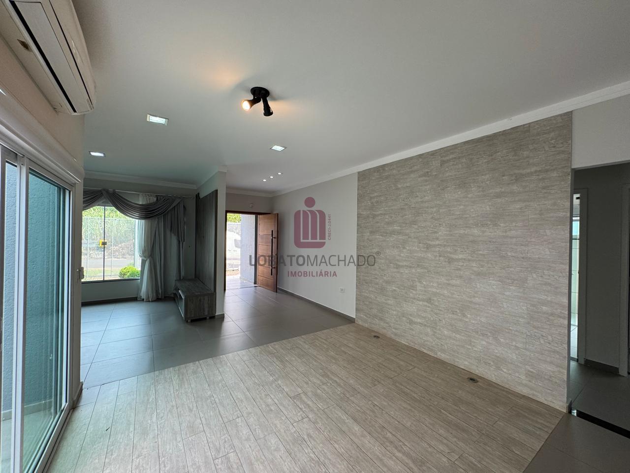 CASA  SEMIMOBILIADA - RUA BOM RETIRO - JARDIM SÃO ROQUE III