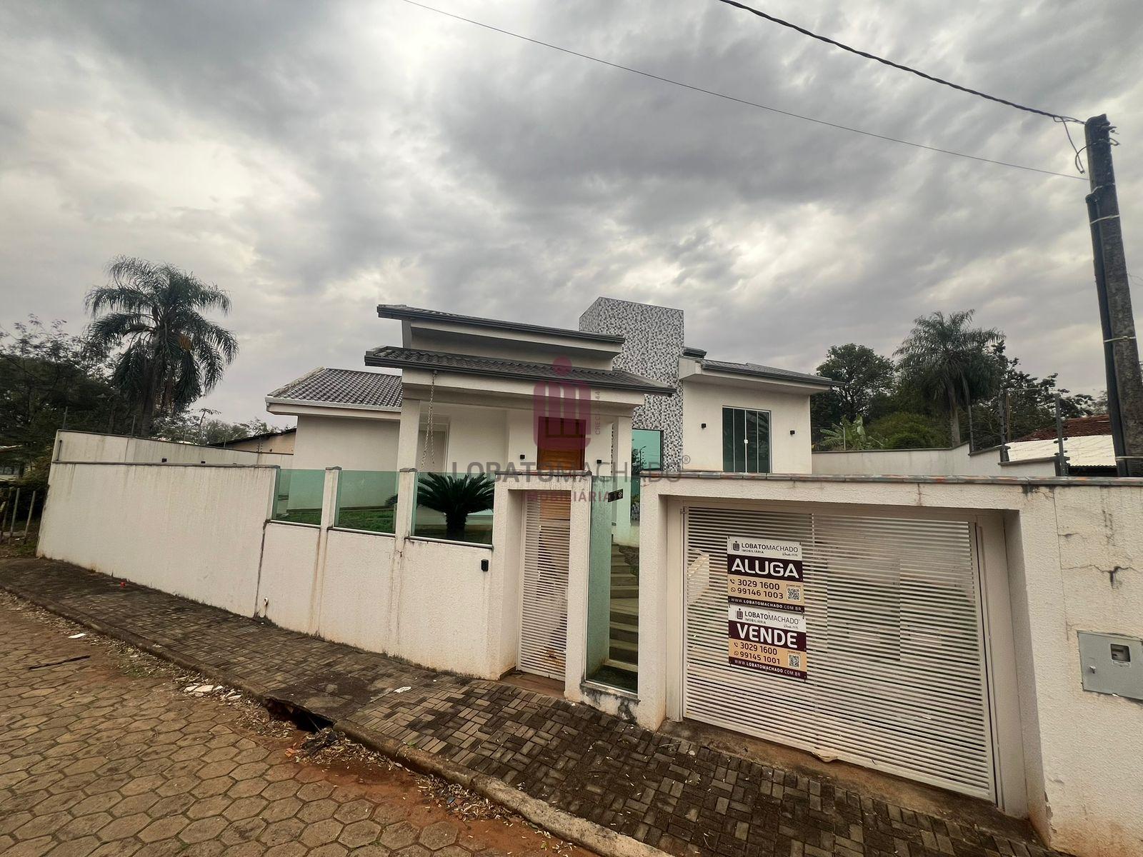 CASA COM PISCINA NA VILA A - BAIRRO INTELIGENTE