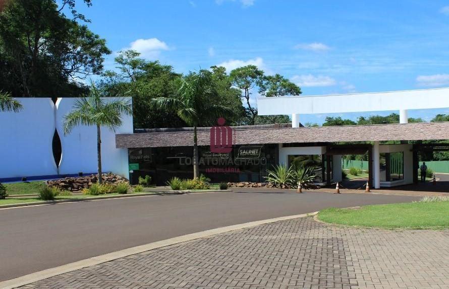 ROYAL FALLS YACHT - TERRENO