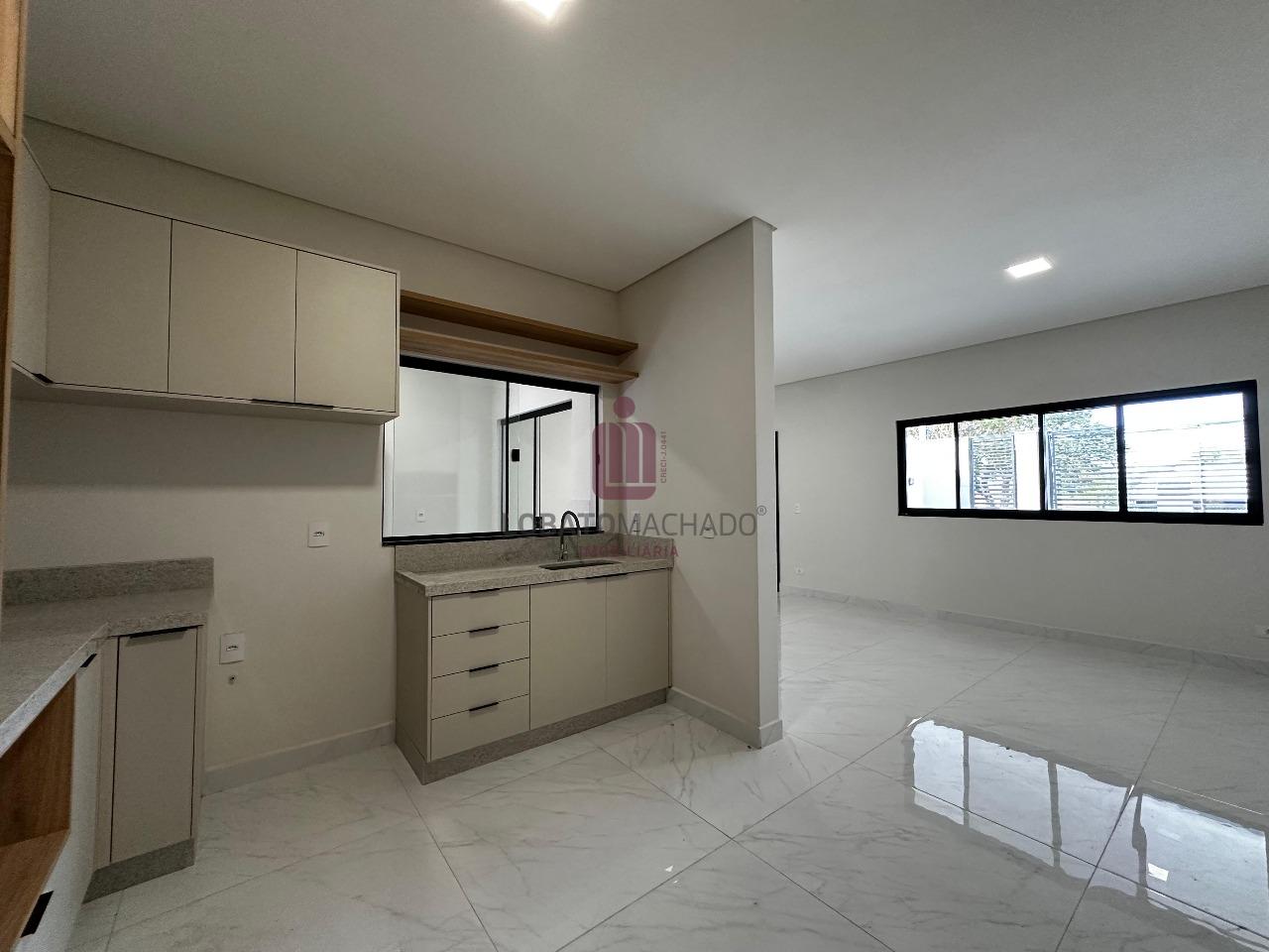 CASAS - AVENIDA PARATI - JARDIM LANCASTER