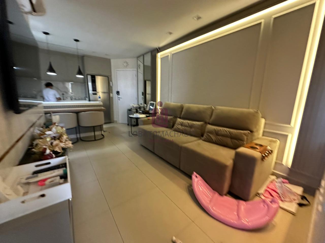 EDIFÍCIO RESIDENCIAL TANCREDO - APARTAMENTO MOBILIADO