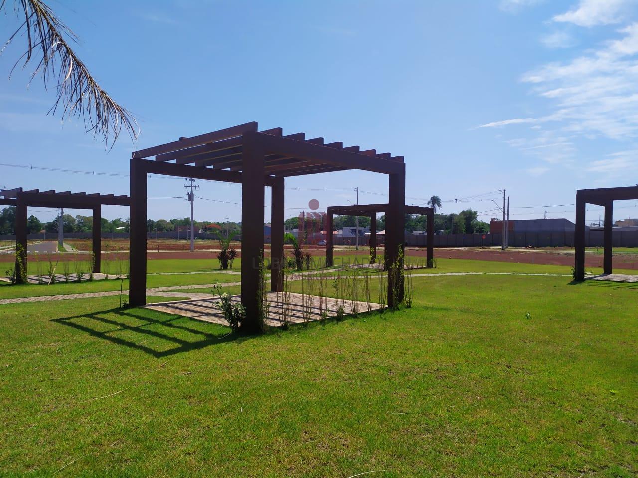 TERRENO - CONDOMÍNIO HORIZONTAL FECHADO IGUAÇU