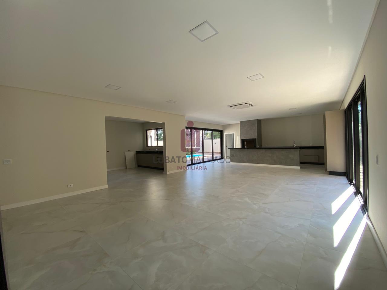 SOBRADO ALTO PADRÃO - CONDOMÍNIO VILLAGE IGUAÇU