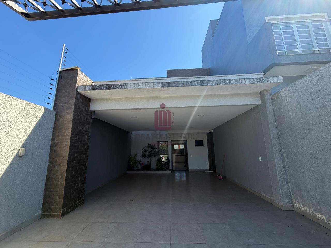 SOBRADO - AVENIDA SAFIRA - JARDIM BOURBON