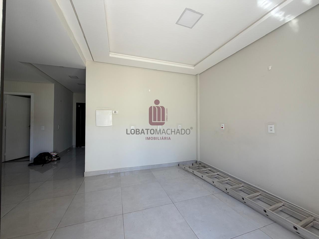 SOBRADO - AVENIDA SAFIRA - JARDIM BOURBON