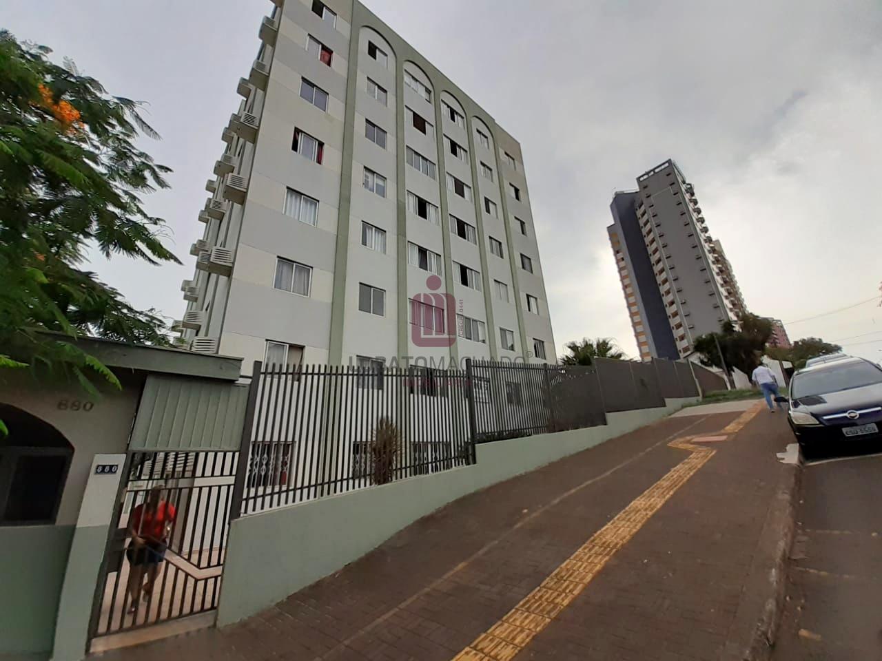 APARTAMENTO  - EDIFÍCIO OUREM - CENTRO