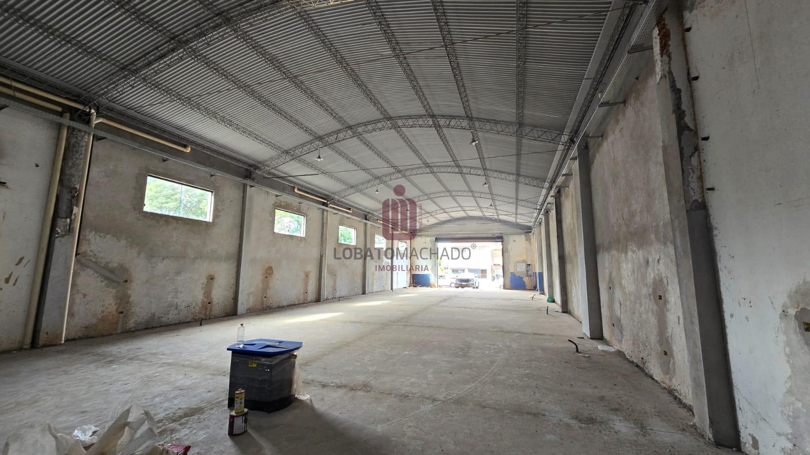 BARRACÃO COMERCIAL RUA DAS MISSÕES -  VILA PORTES.