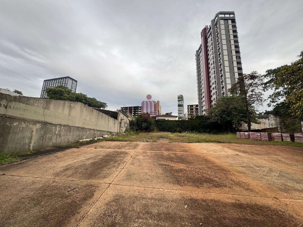 IMOVEL COMERCIAL - CENTRO DA CIDADE