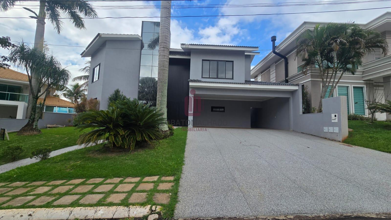 SOBRADO DE ALTO PADRÃO  -  CONDOMÍNIO PORTO SEGURO - AVENIDA TANCREDO NEVES