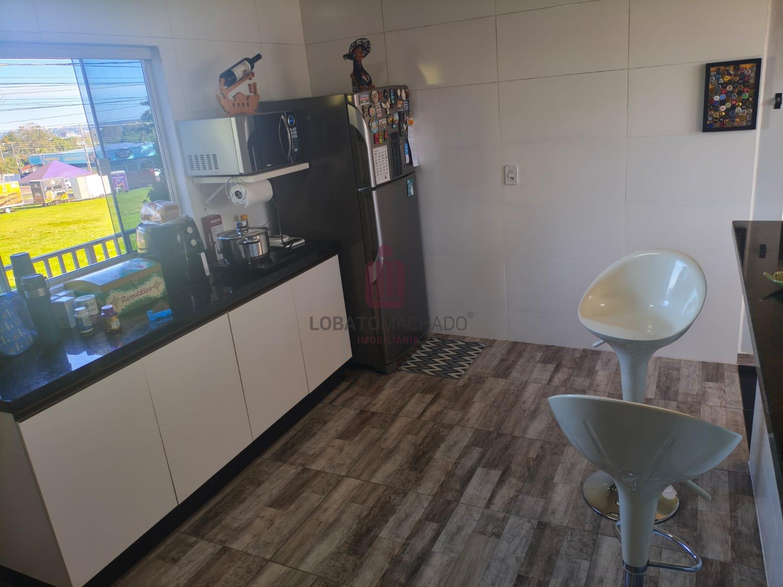 CASA E 02 APTOS - RUA LIMEIRA / E RUA AMOREIRA - JARDIM LARANJEIRAS