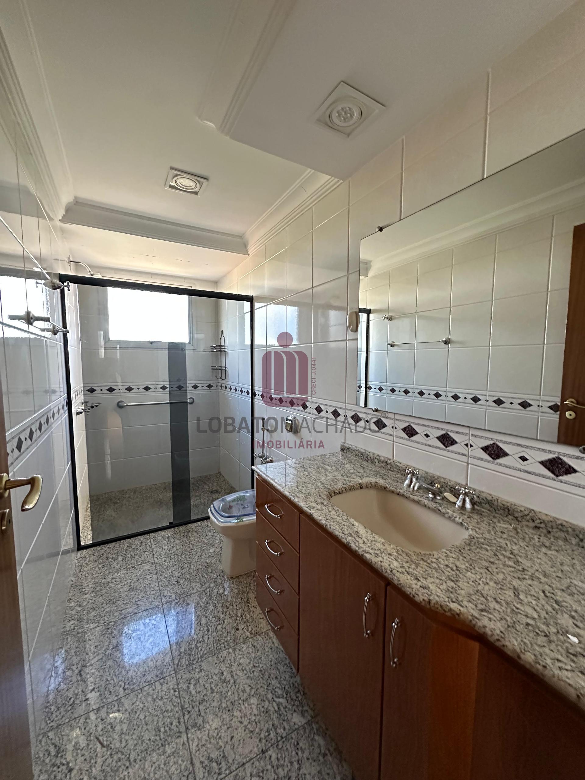 EDIFÍCIO TORRE AZUL - APARTAMENTO