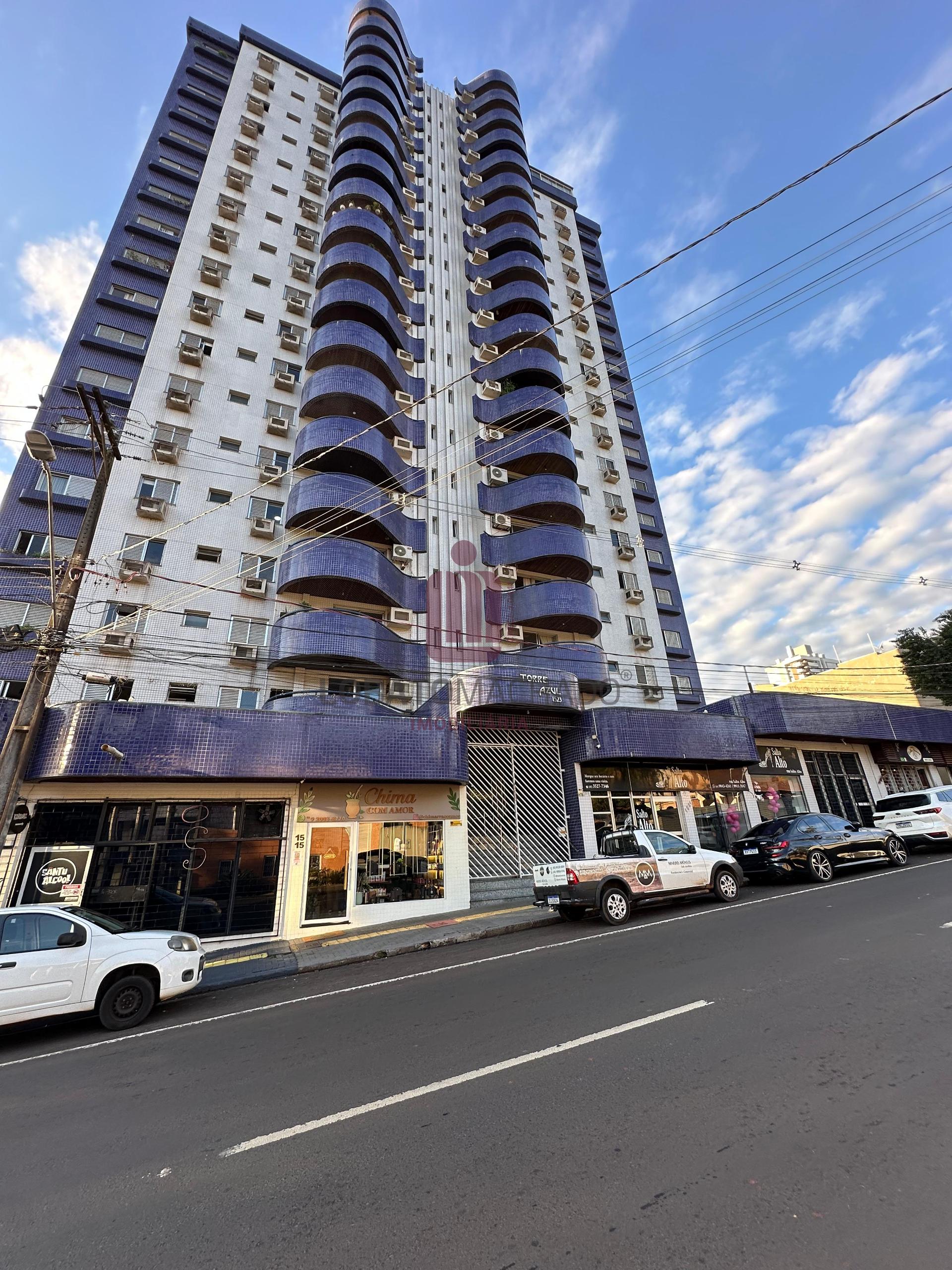 EDIFÍCIO TORRE AZUL - APARTAMENTO