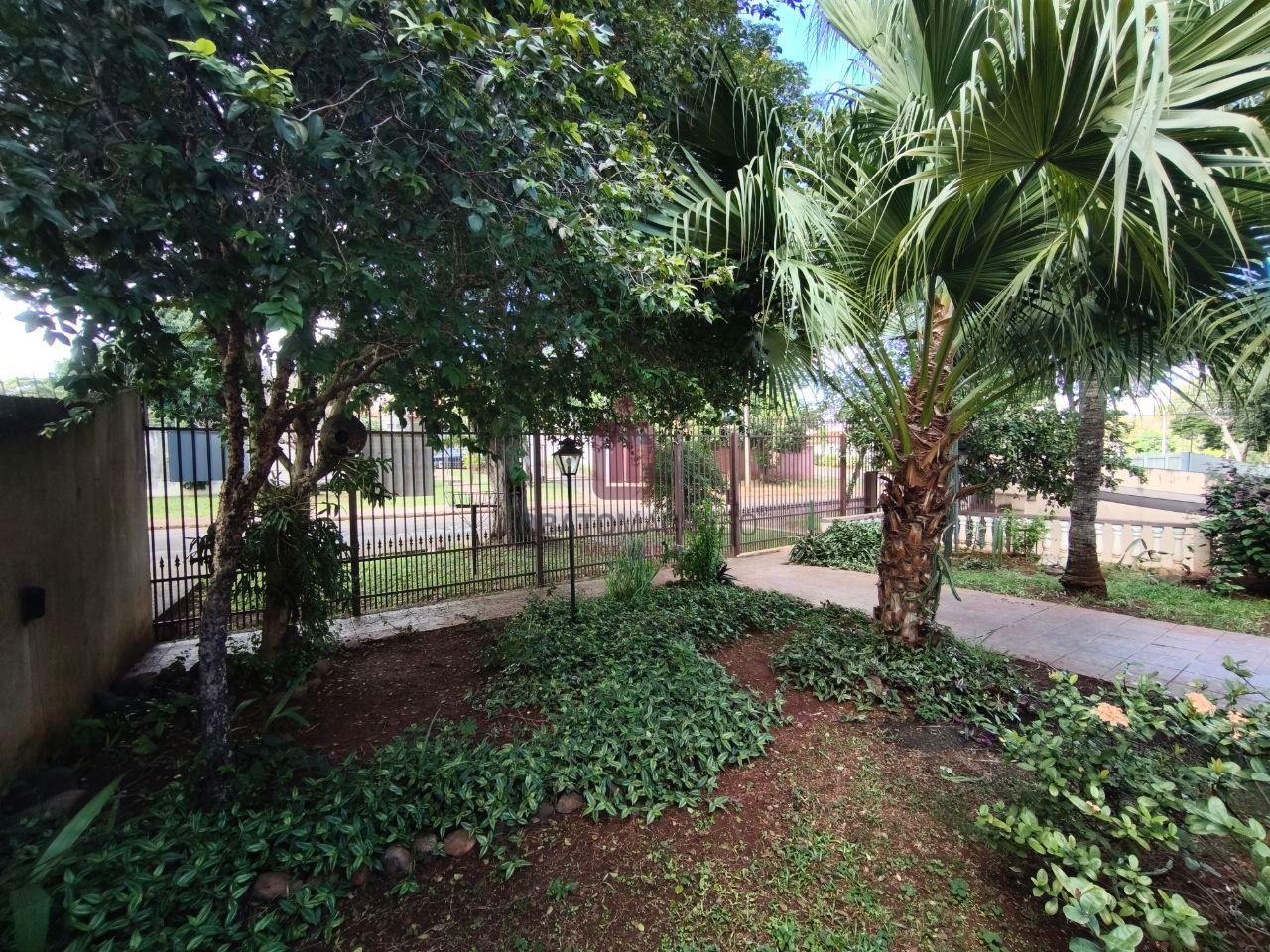 CASA - RUA AÇUCENAS - JARDIM ELIZA II