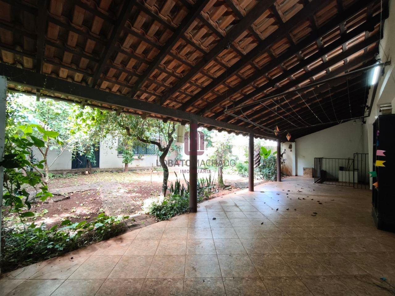 CASA - RUA AÇUCENAS - JARDIM ELIZA II