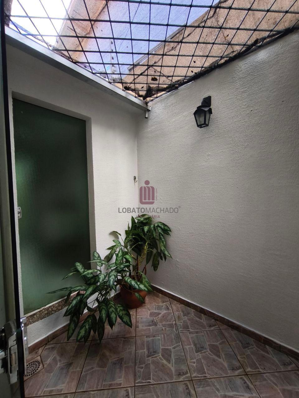 CASA - RUA AÇUCENAS - JARDIM ELIZA II