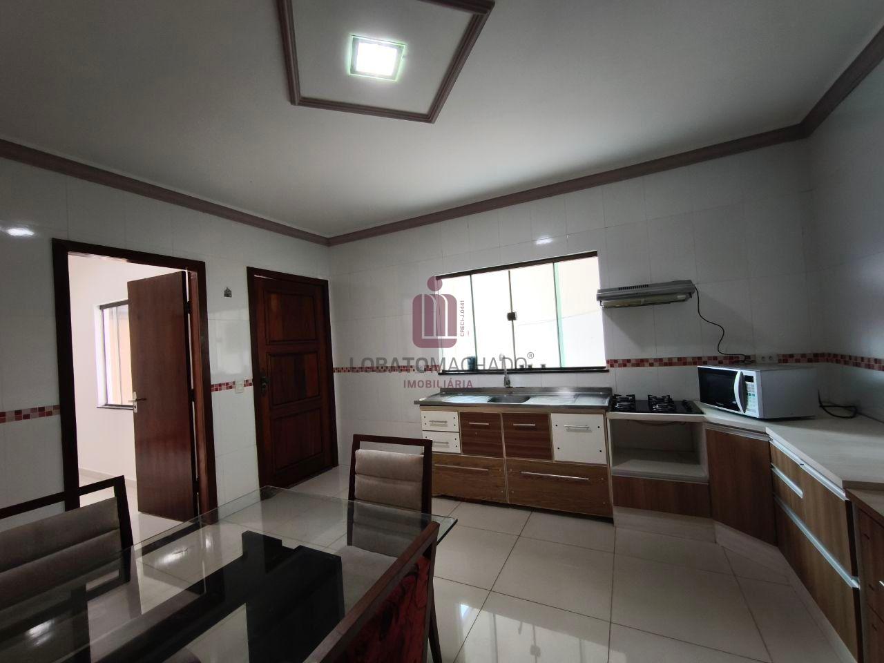 CASA - JARDIM CANADÁ II