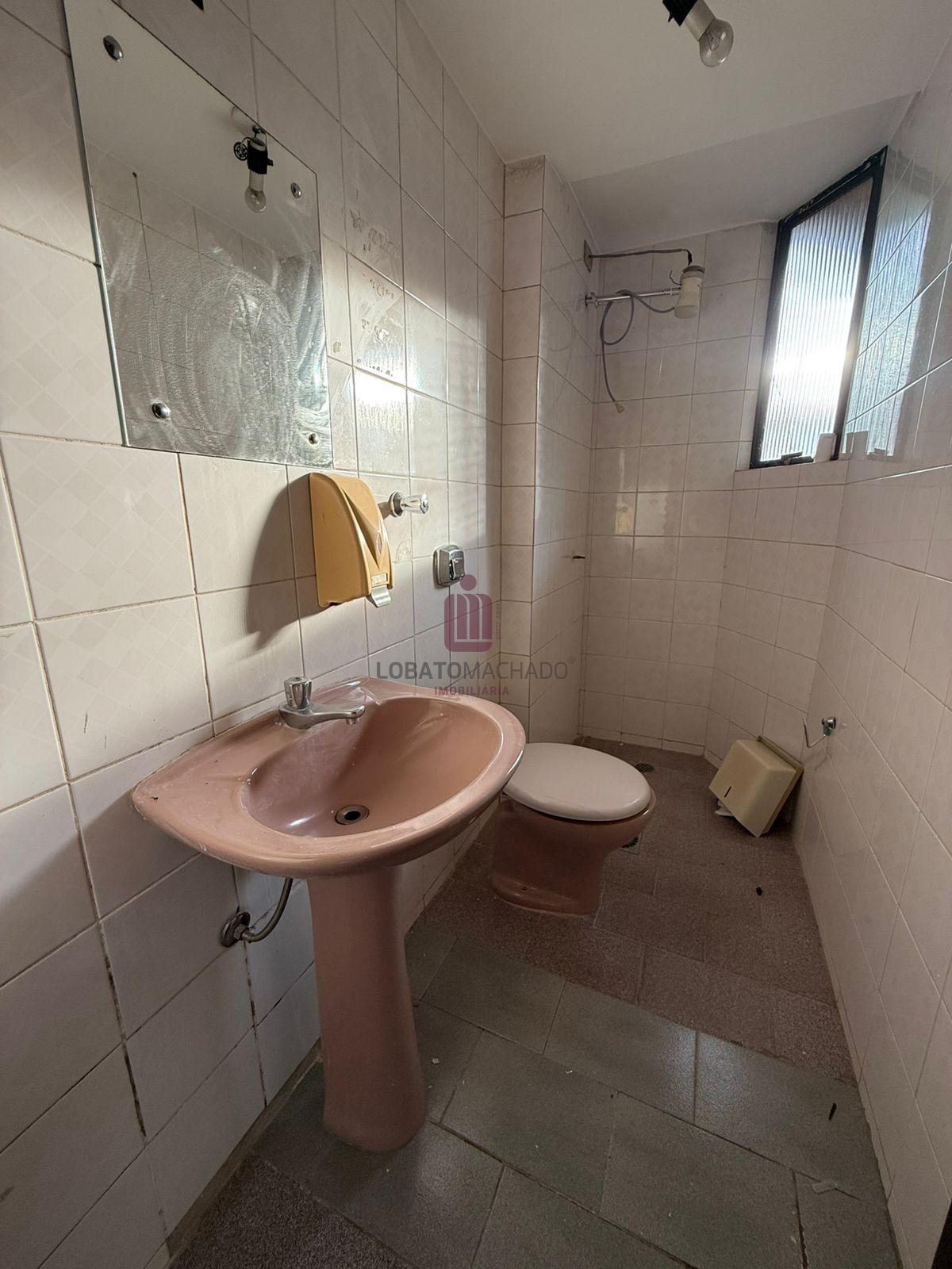 SALA COMERCIAL - EDIFÍCIO EDNA E ADIR SALDANHA - AVENIDA BRASIL
