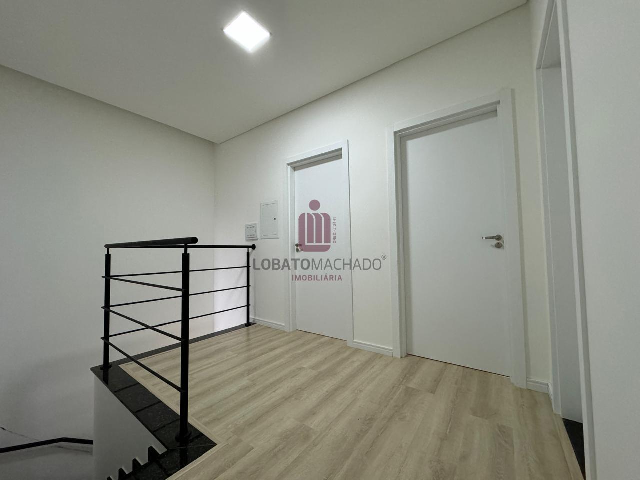 SOBRADO - JARDIM LANCASTER - REGIÃO DA VILA A - BAIRRO INTELIGENTE