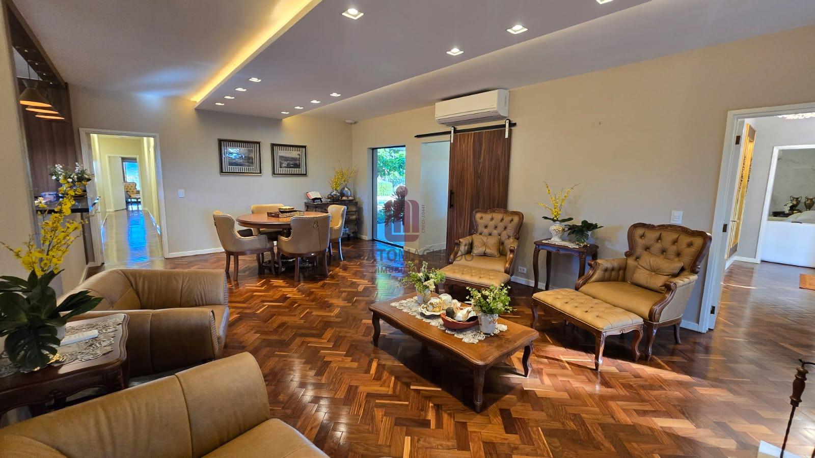 CASA - CONDOMÍNIO RESIDENCIAL VILA B