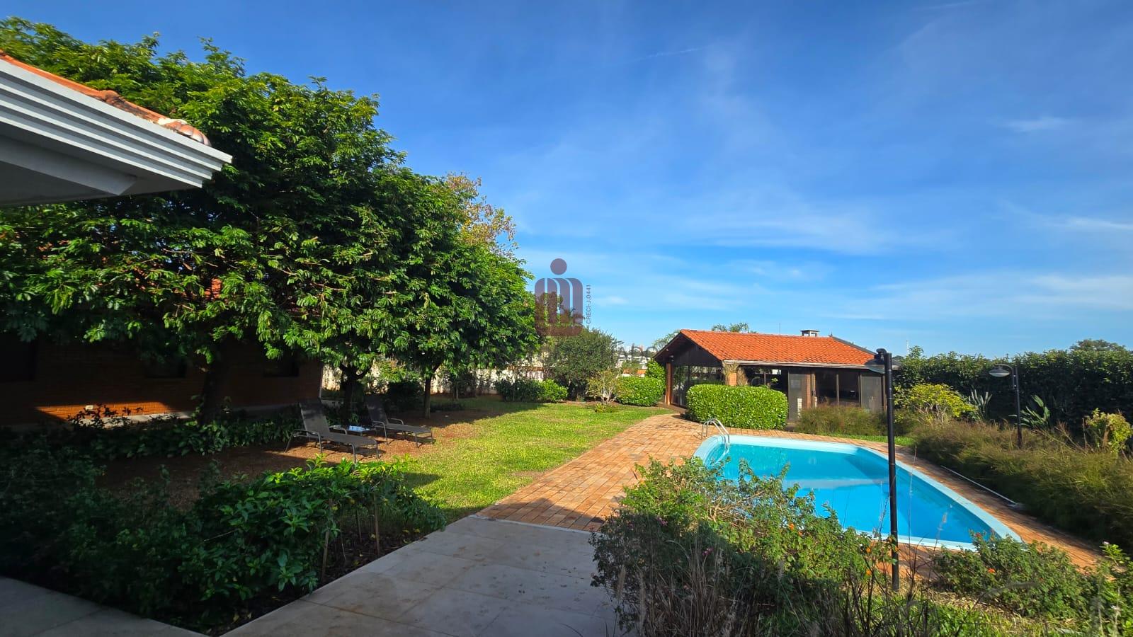 CASA - CONDOMÍNIO RESIDENCIAL VILA B