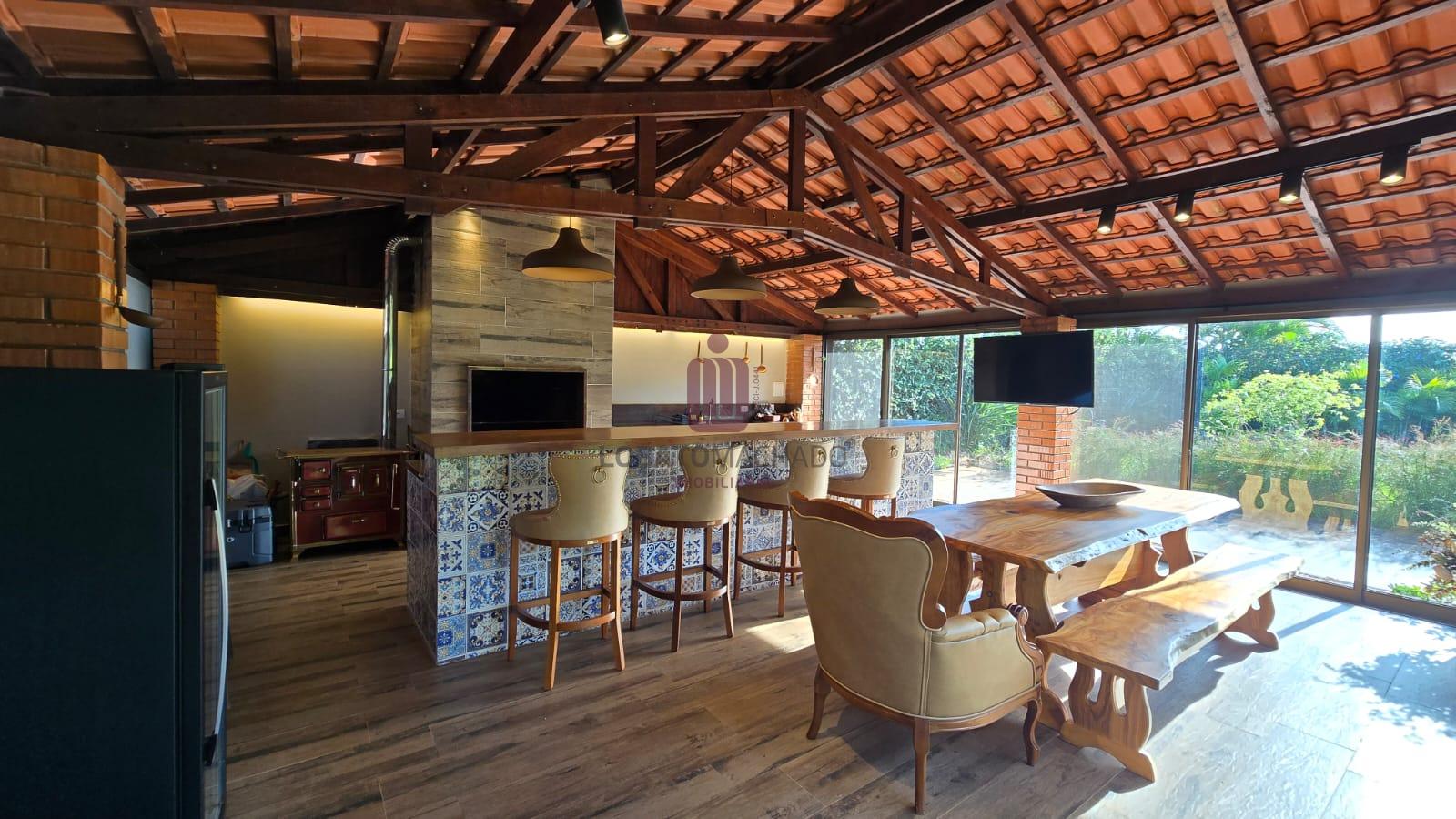 CASA - CONDOMÍNIO RESIDENCIAL VILA B