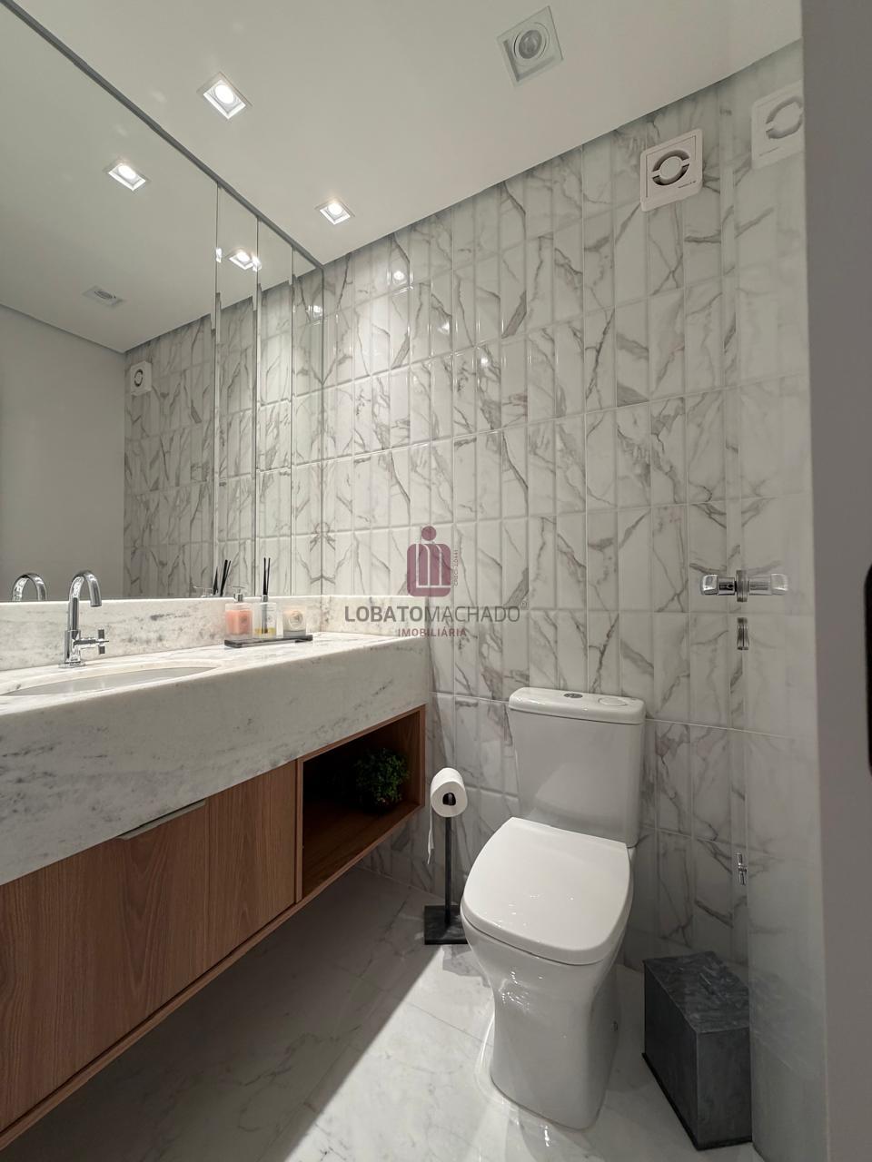 RESIDENCIAL  RENOIR - APARTAMENTO MOBILIADO NO CENTRO DA CIDADE