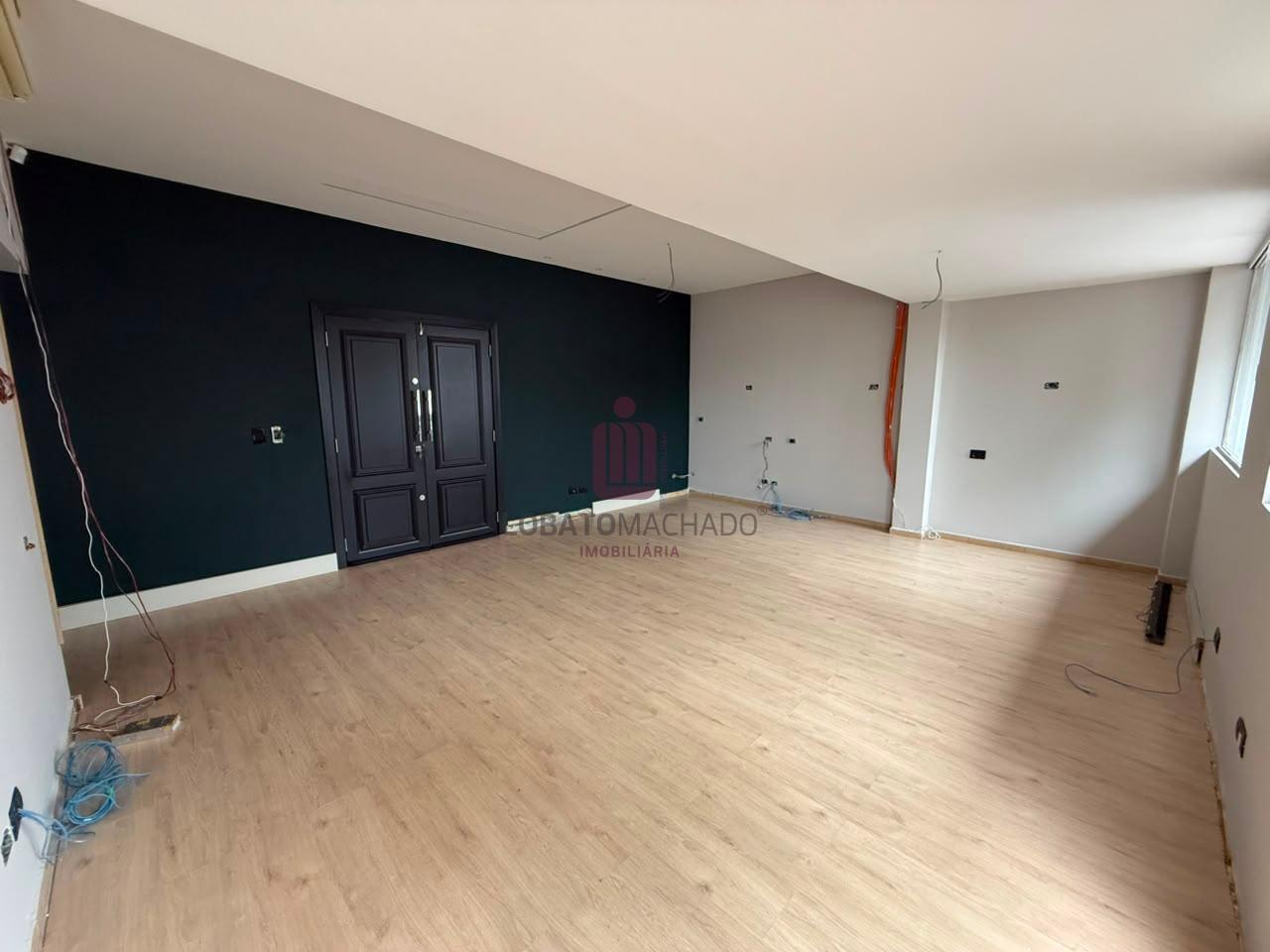 SALA COMERCIAL - AVENIDA IGUAÇU - VILA YOLANDA