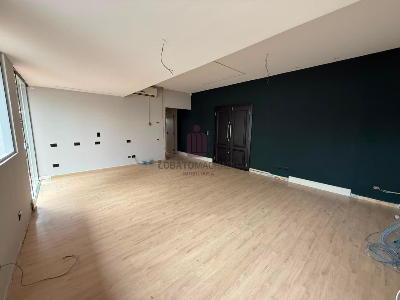 SALA COMERCIAL - AVENIDA IGUAÇU - VILA YOLANDA