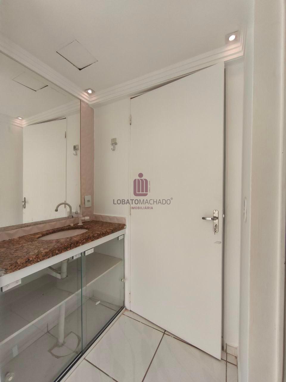 EDIFÍCIO GRAND PRIX - APARTAMENTO