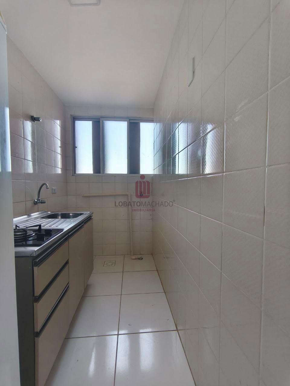 EDIFÍCIO GRAND PRIX - APARTAMENTO