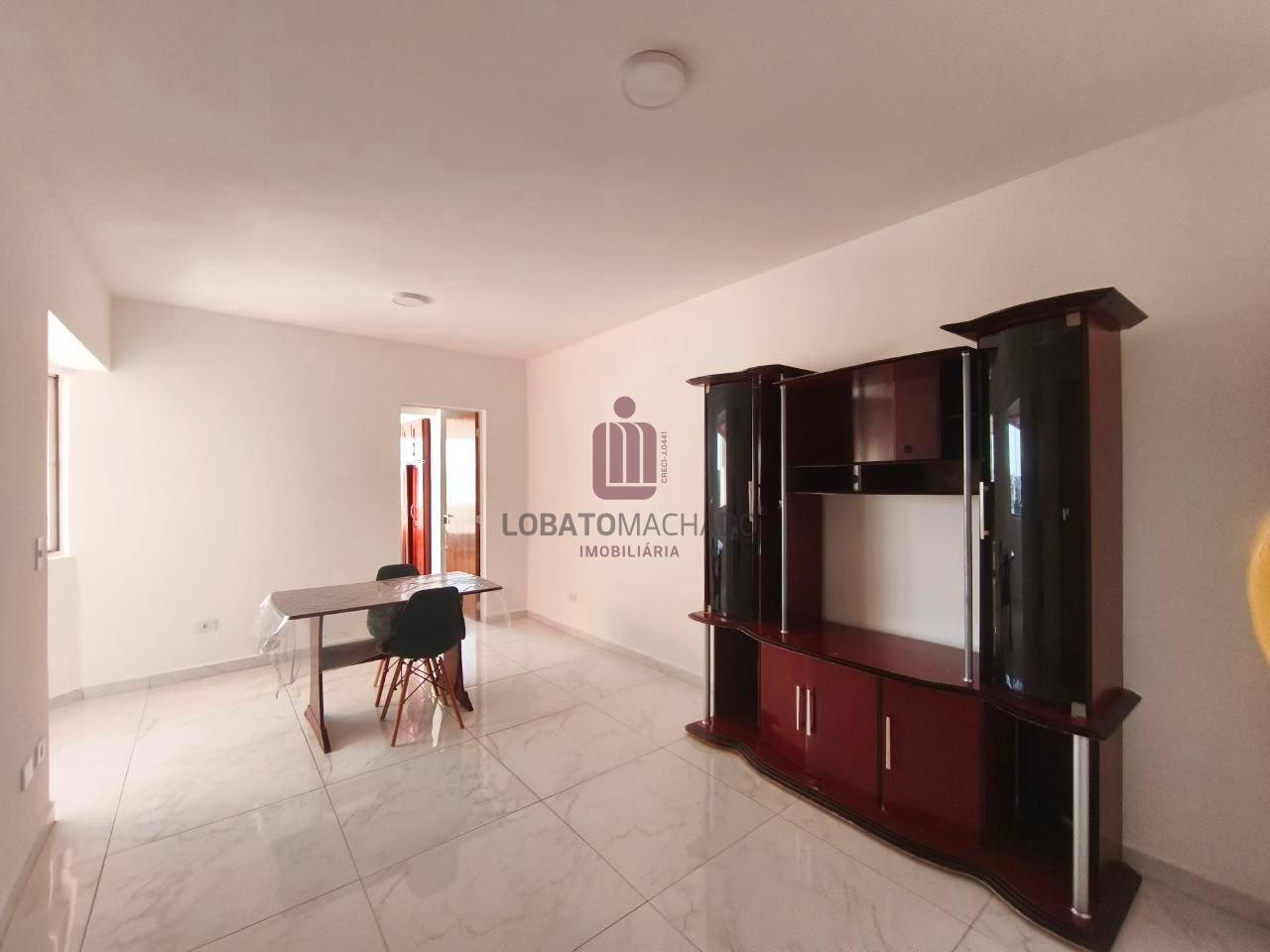 APARTAMENTO - EDIFÍCIO GRAND PRIX - CENTRO