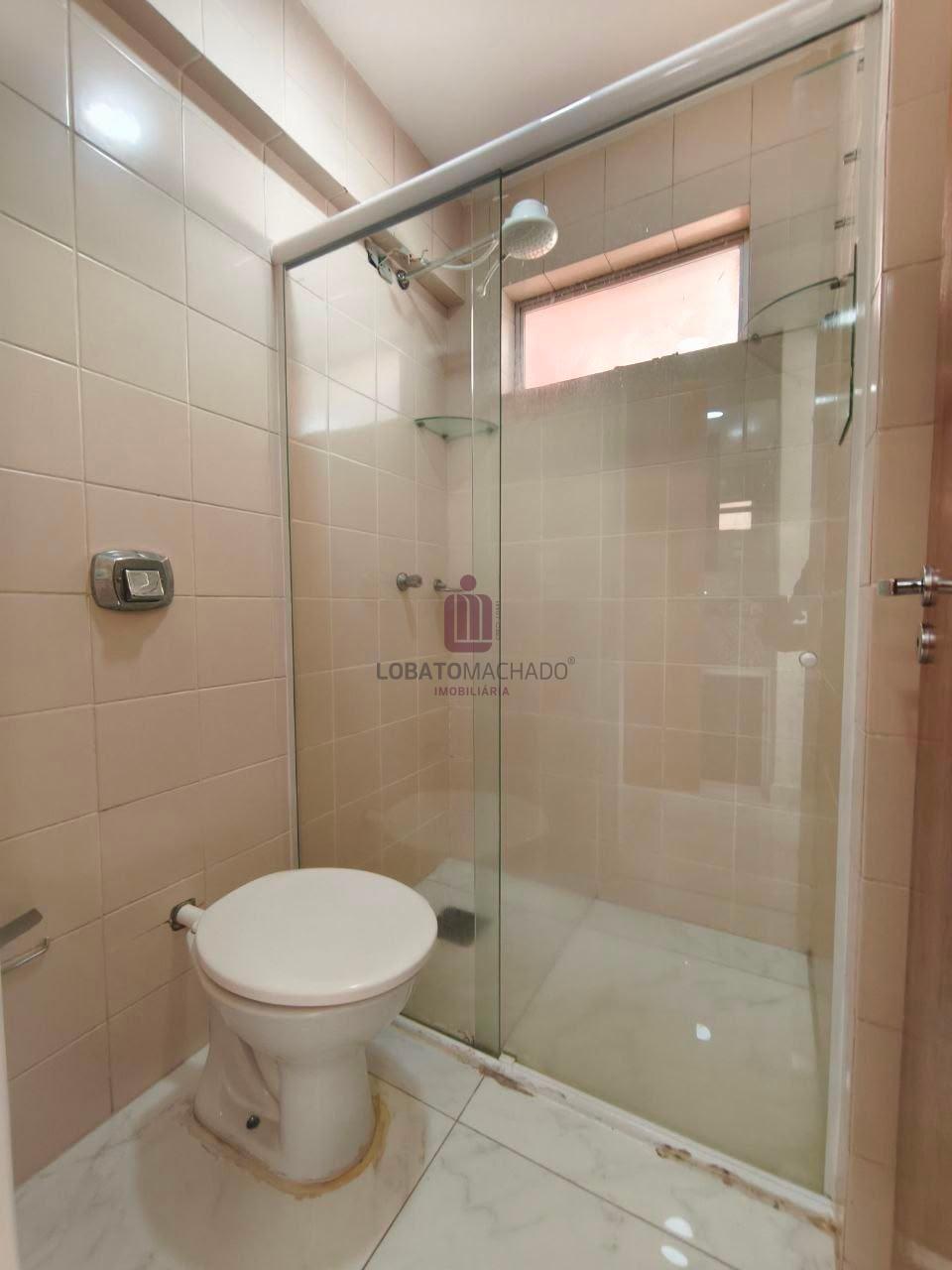 APARTAMENTO - EDIFÍCIO GRAND PRIX - CENTRO