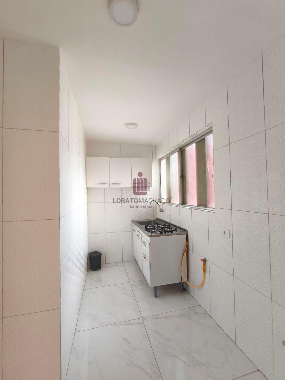 APARTAMENTO - EDIFÍCIO GRAND PRIX - CENTRO