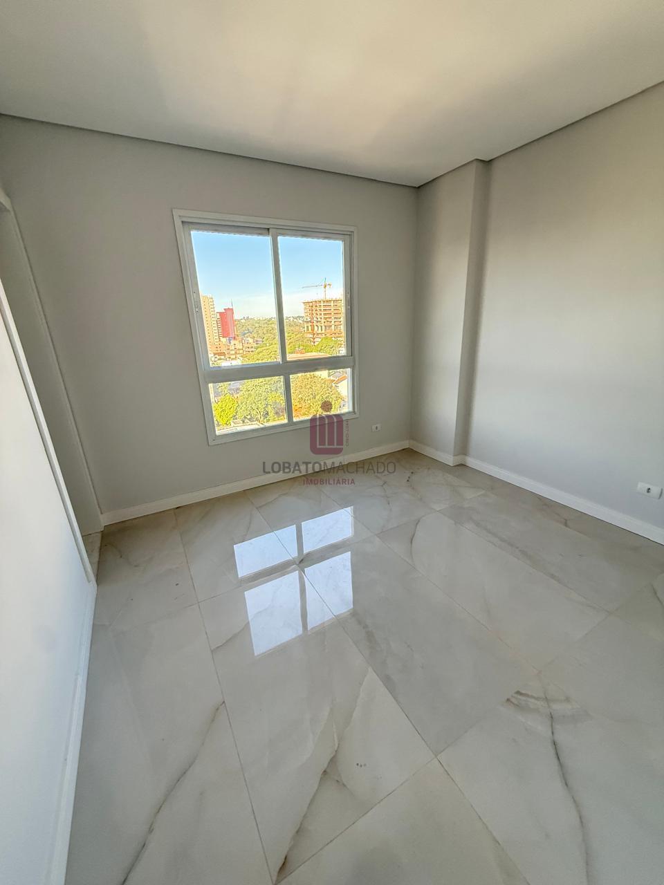 APARTAMENTO - ELEGANCE TOWER - CENTRO