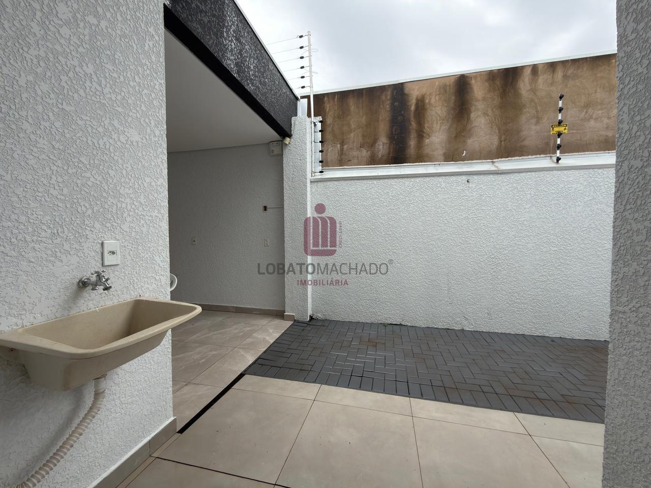CASA  - VILA MARIA - REGIÃO DO PORTO MEIRA