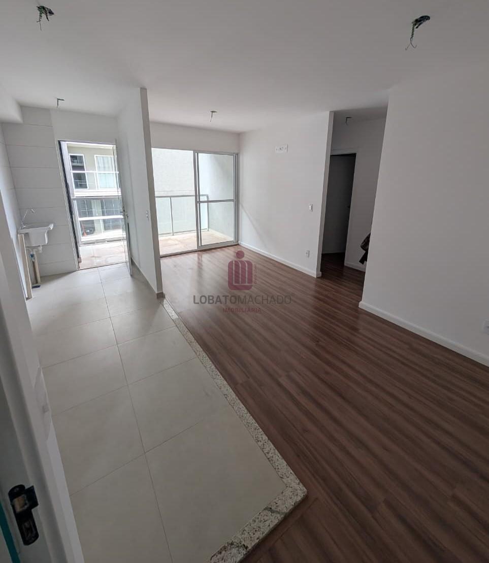 RESIDENCIAL ROYAL LEGACY - APARTAMENTO