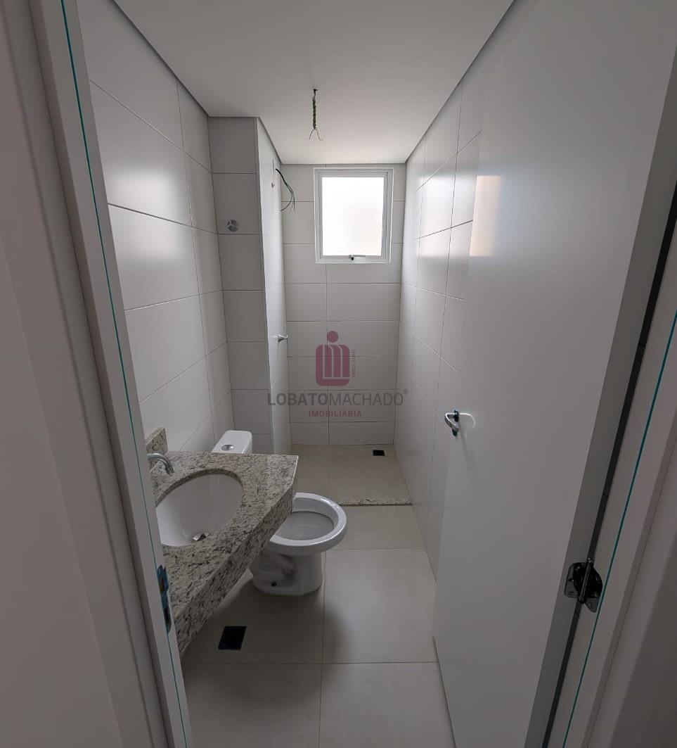 RESIDENCIAL ROYAL LEGACY - APARTAMENTO