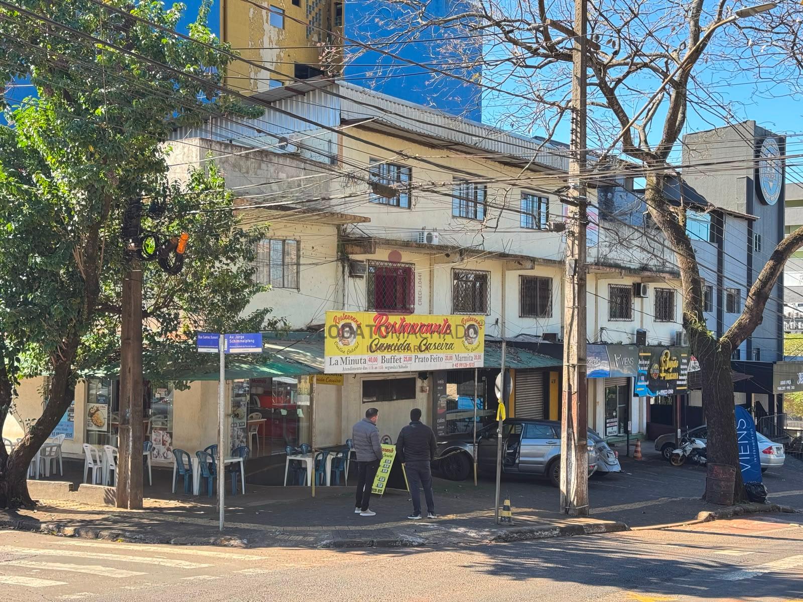 PRÉDIO - AVENIDA JORGE SCHIMMELPFENG ESQUINA COM A SANTOS DUMONT  CENTRO