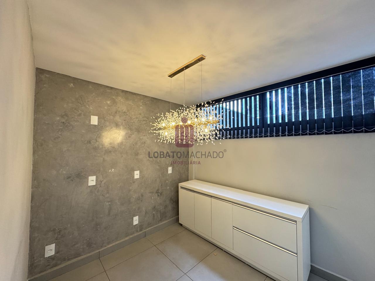 SALA COMERCIAL - TÉRREA - FUNDOS  - CENTRO